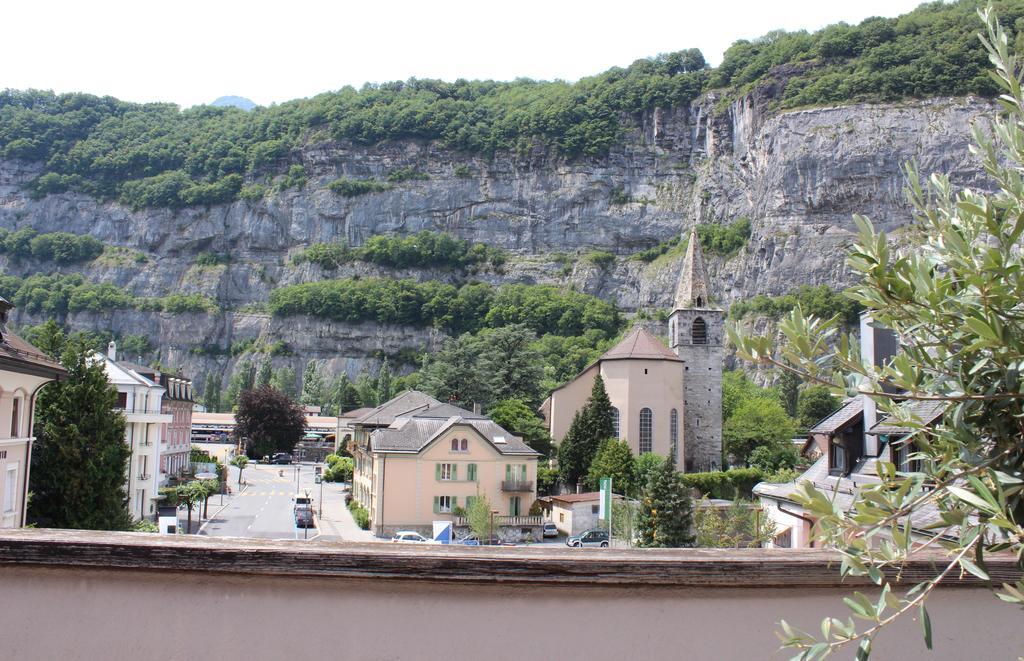 La Dent-Du-Midi Hotel & Restaurant Saint-Maurice Room photo